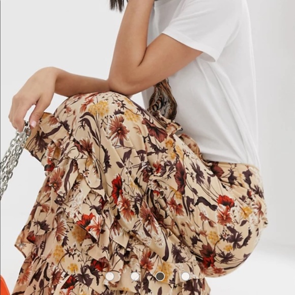 NWT GLAMOROUS AUTUMN FLORAL MAXI SKIRT - Picture 2 of 5